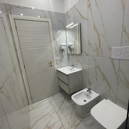 Life Hotel