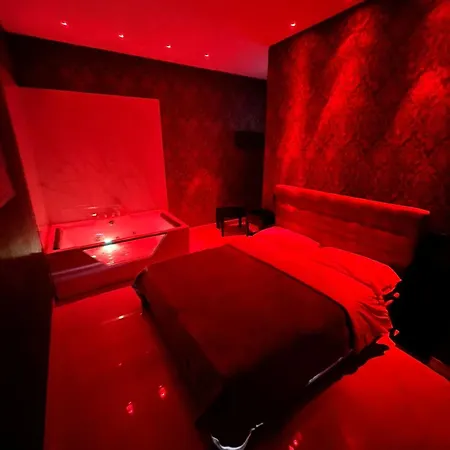 Life Hotel
